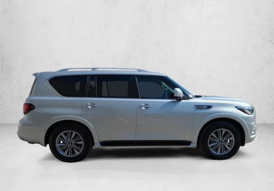 2021 Infiniti QX80 - Image 2 of 4