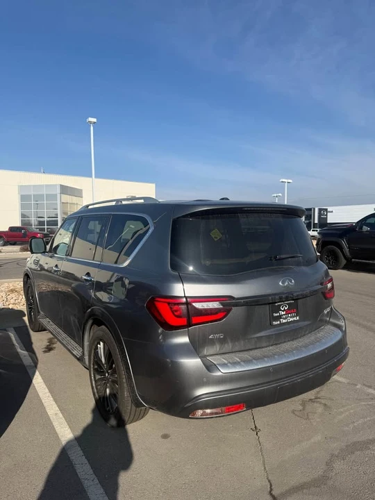 2021 Infiniti QX80 - Image 3 of 6