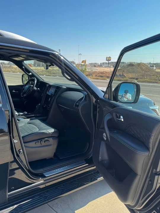 2021 Infiniti QX80 - Image 10 of 17