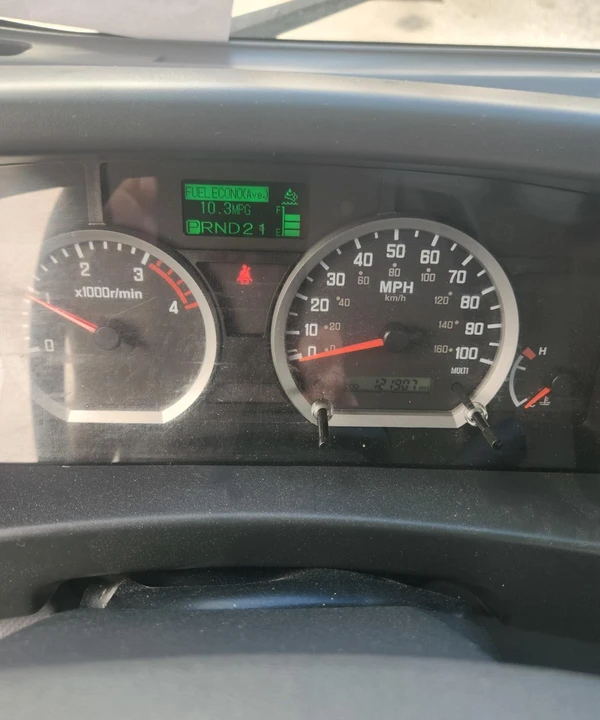 2021 Isuzu Elf - Image 7 of 21