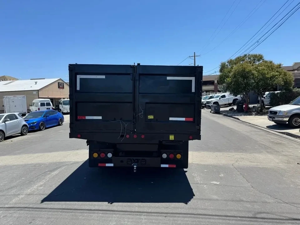 2021 Isuzu Elf - Image 4 of 13