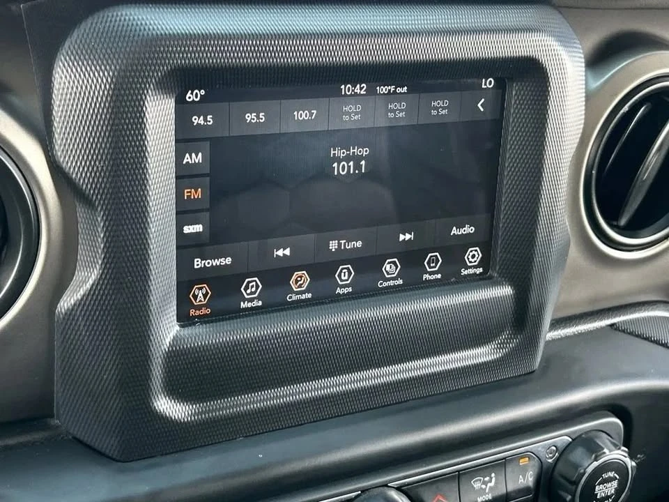 2021 Jeep JT Gladiator - Image 12 of 19