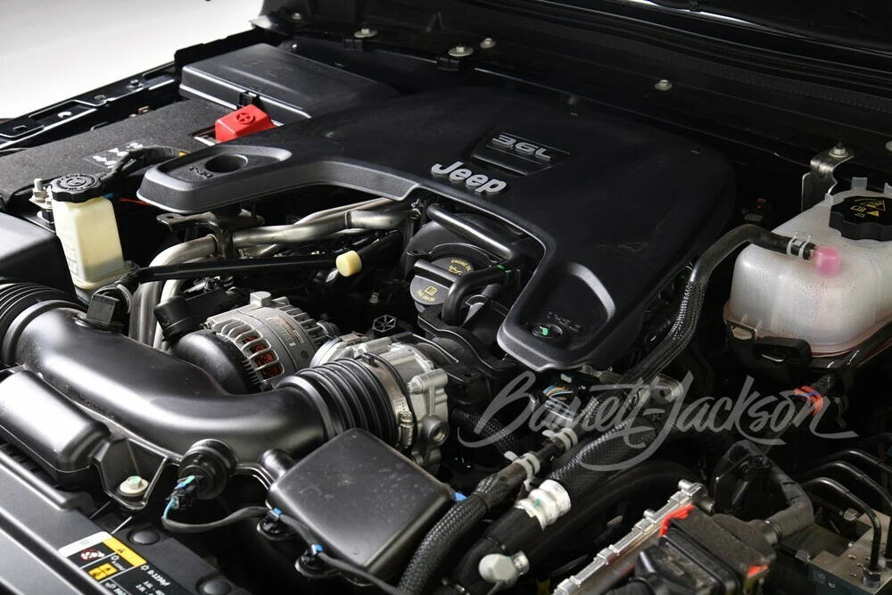 2021 Jeep JT Gladiator - Image 2 of 31