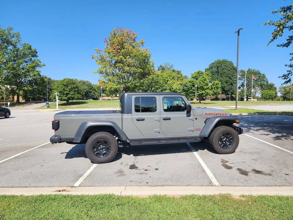 2021 Jeep JT Gladiator - Image 3 of 15