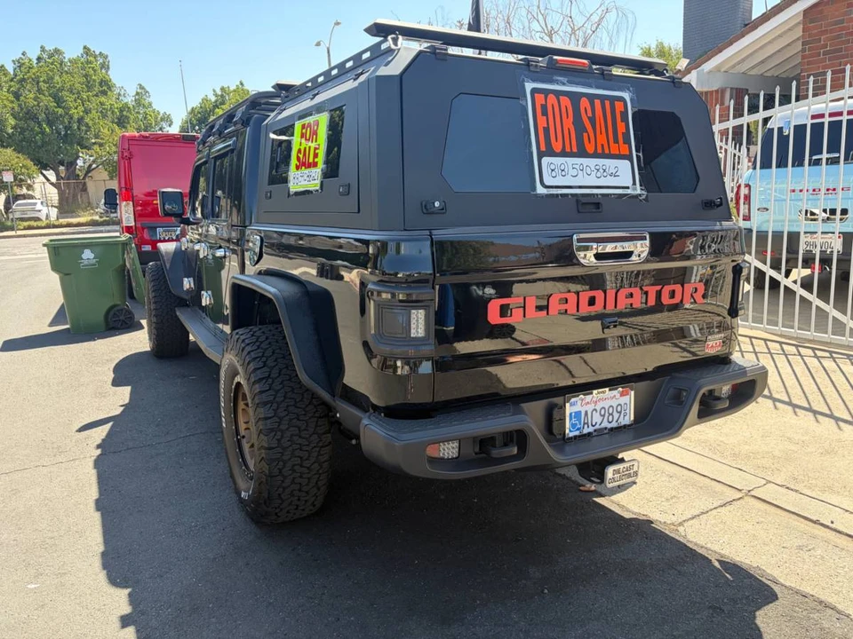 2021 Jeep JT Gladiator - Image 2 of 7