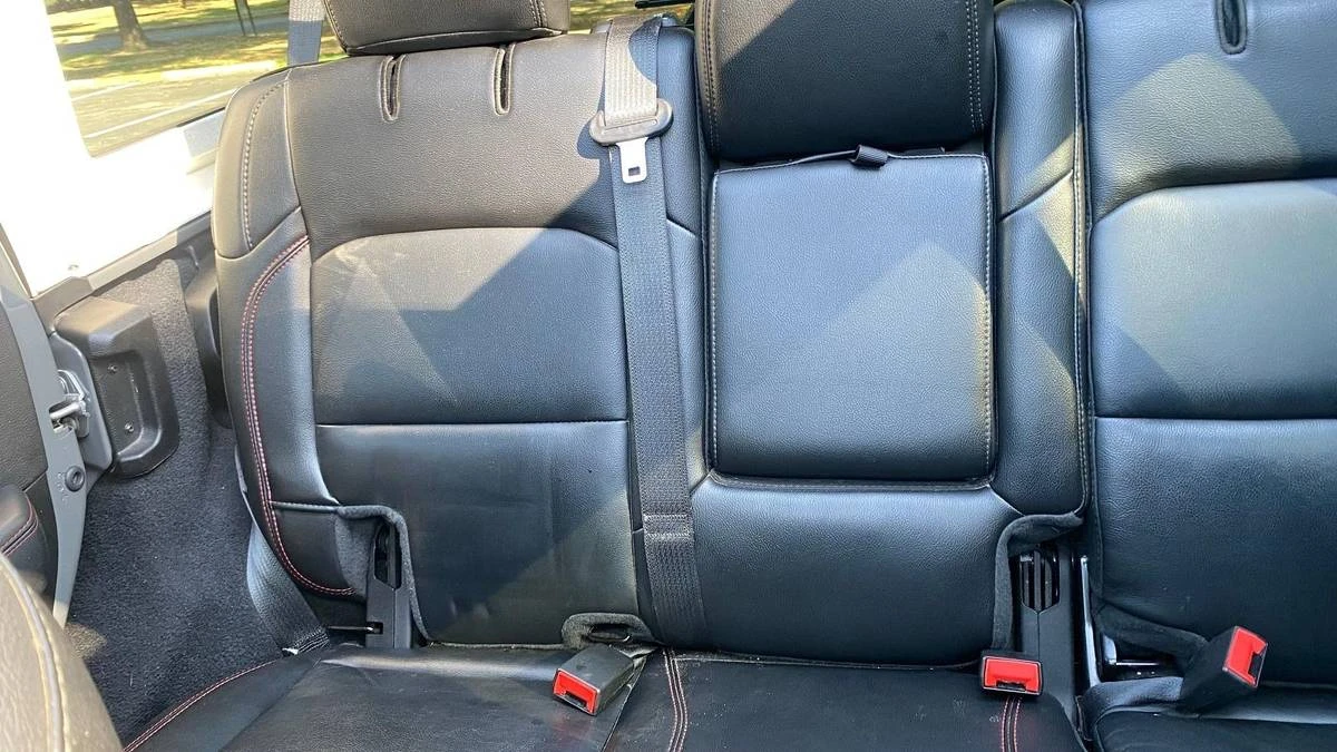 2021 Jeep JL Wrangler - Image 11 of 11