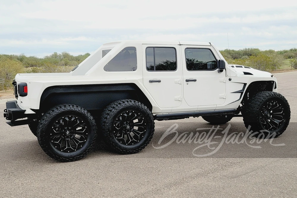 2021 Jeep JL Wrangler - Image 18 of 23