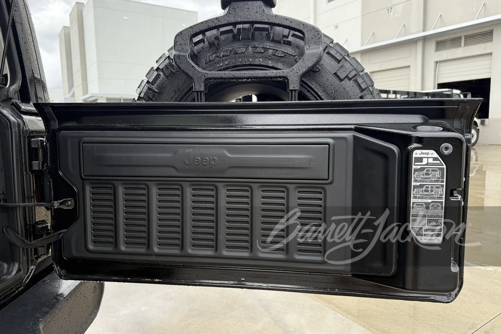 2021 Jeep JL Wrangler - Image 18 of 31