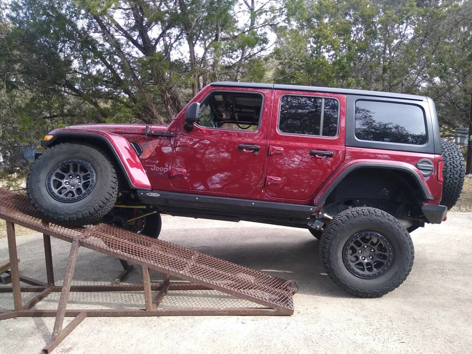 2021 Jeep JL Wrangler - Image 5 of 14