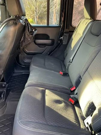 2021 Jeep JL Wrangler - Image 6 of 17