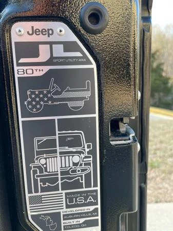 2021 Jeep JL Wrangler - Image 16 of 17