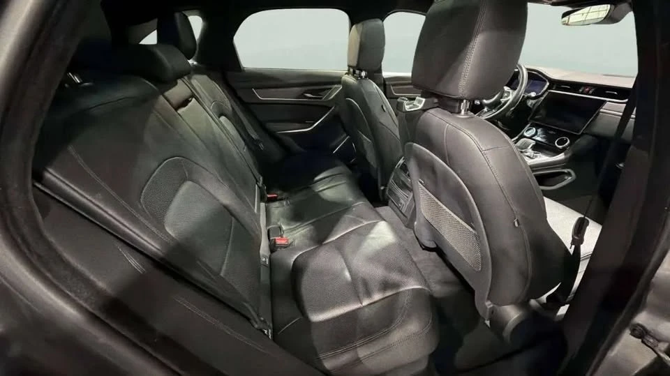 2021 Jaguar F-Pace - Image 14 of 20