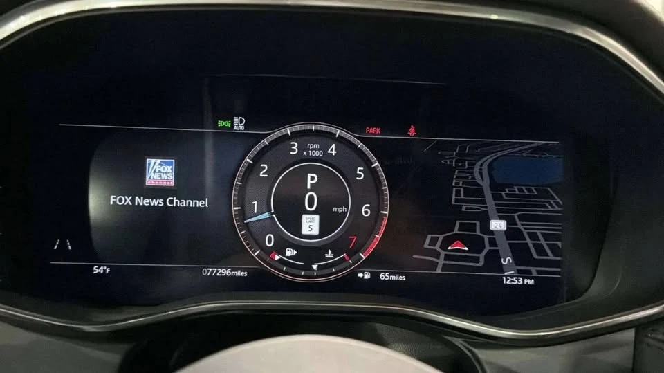 2021 Jaguar F-Pace - Image 13 of 20
