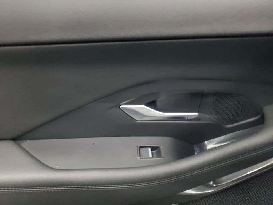 2021 Jaguar E-Pace - Image 13 of 20