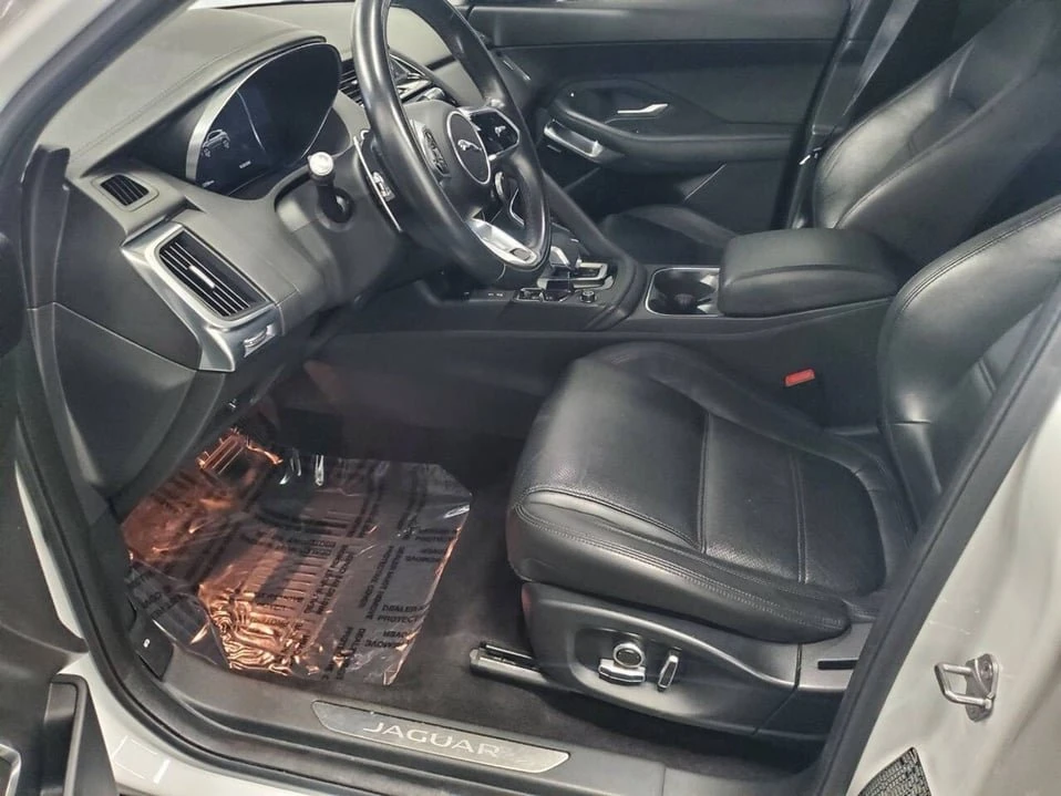 2021 Jaguar E-Pace - Image 9 of 20
