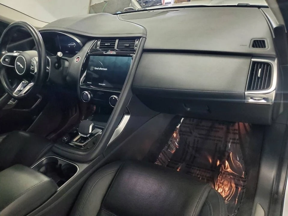2021 Jaguar E-Pace - Image 14 of 20