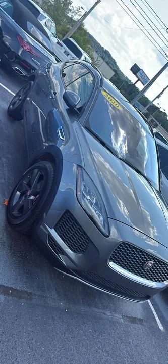 2021 Jaguar E-Pace - Image 2 of 3