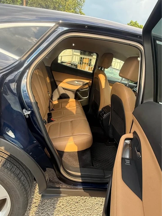 2021 Jaguar E-Pace - Image 12 of 16