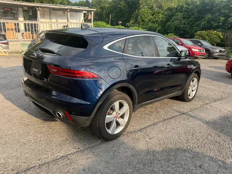 2021 Jaguar E-Pace - Image 5 of 16