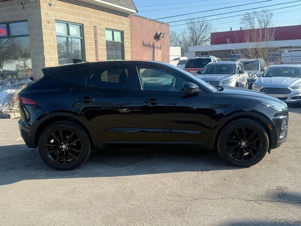 2021 Jaguar E-Pace - Image 4 of 12