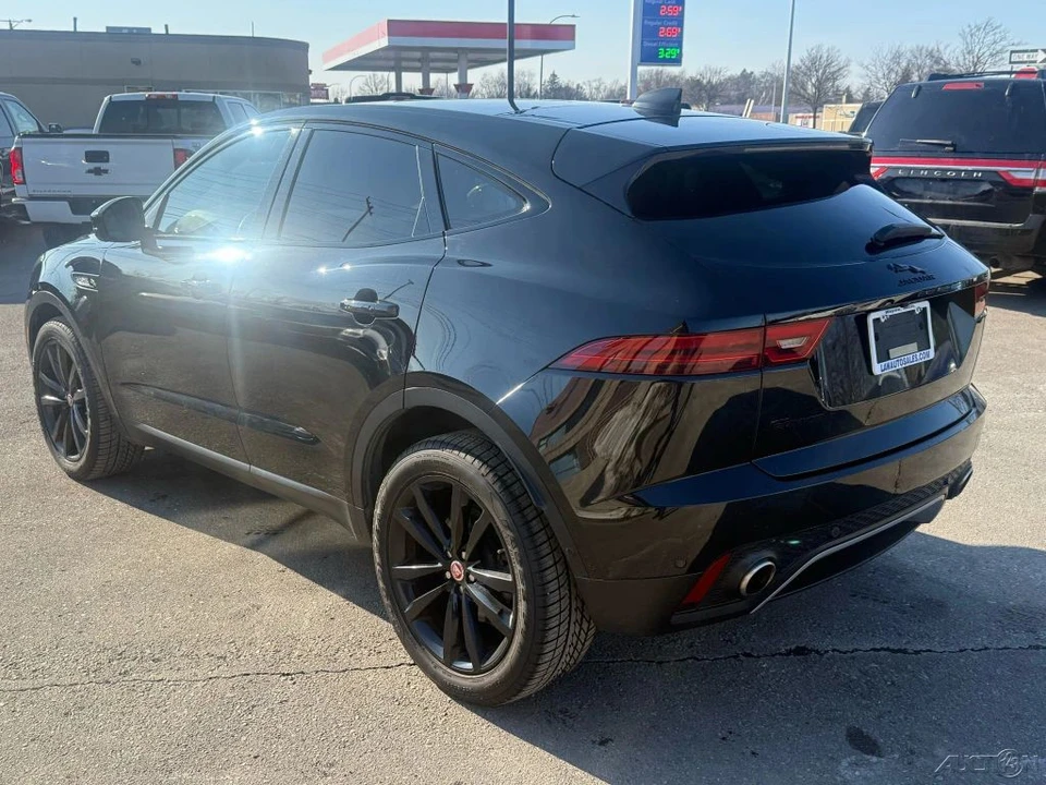 2021 Jaguar E-Pace - Image 7 of 12