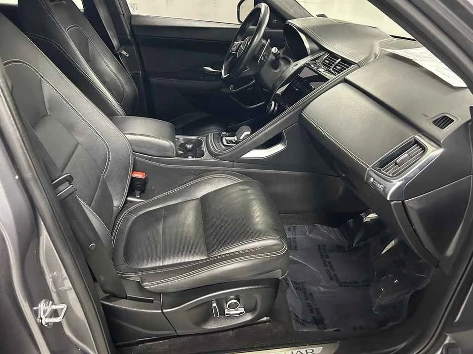 2021 Jaguar E-Pace - Image 10 of 16