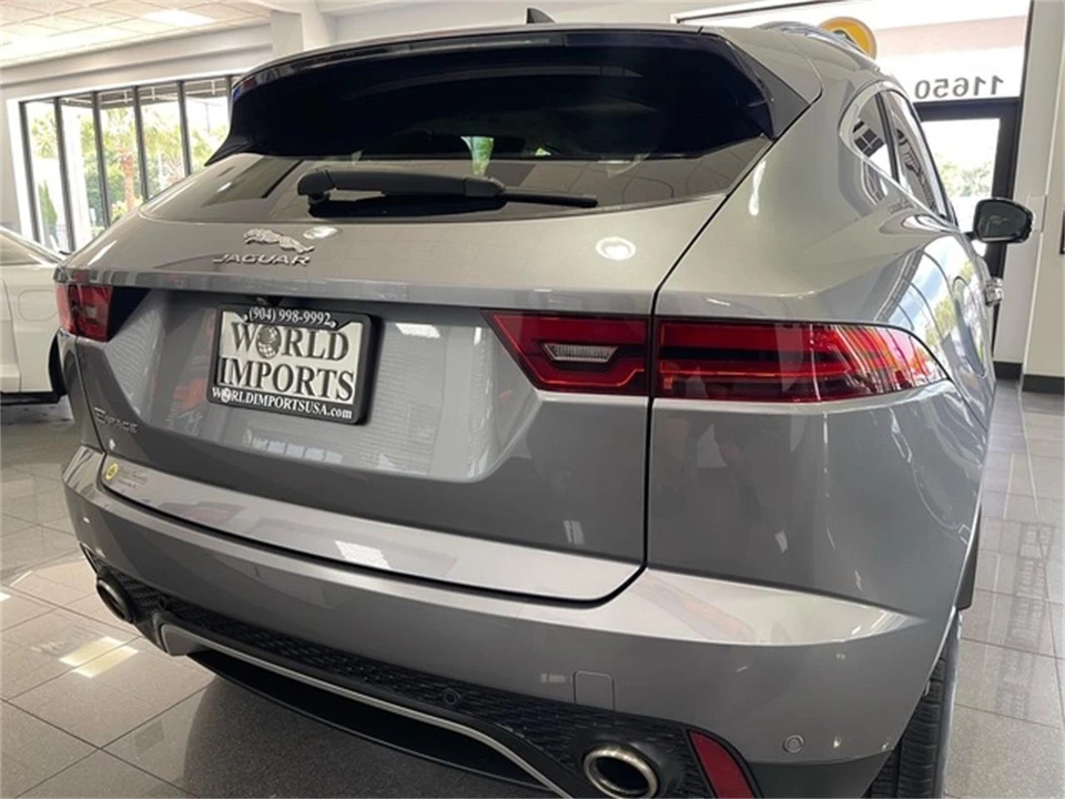 2021 Jaguar E-Pace - Image 18 of 31