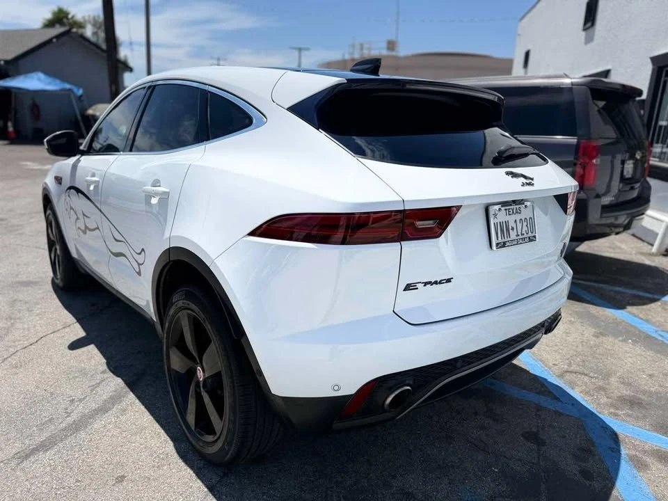 2021 Jaguar E-Pace - Image 5 of 15