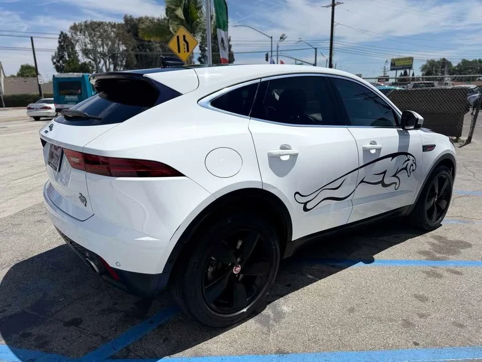 2021 Jaguar E-Pace - Image 6 of 15