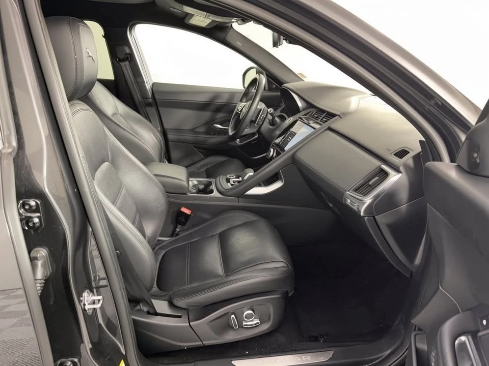 2021 Jaguar E-Pace - Image 11 of 12