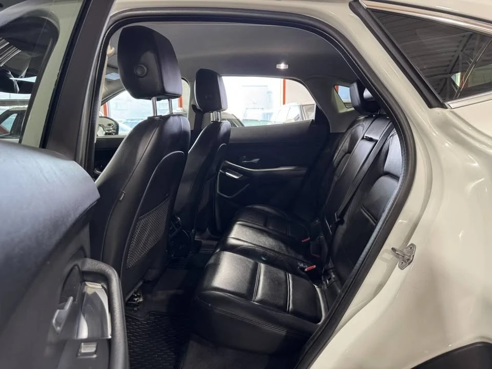 2021 Jaguar E-Pace - Image 12 of 20