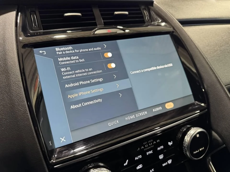 2021 Jaguar E-Pace - Image 18 of 20