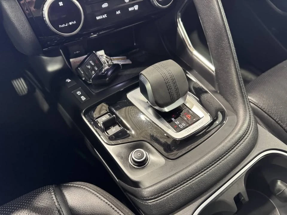 2021 Jaguar E-Pace - Image 13 of 20