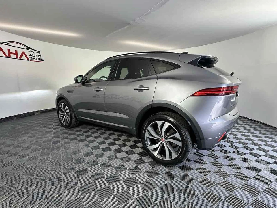 2021 Jaguar E-Pace - Image 8 of 21