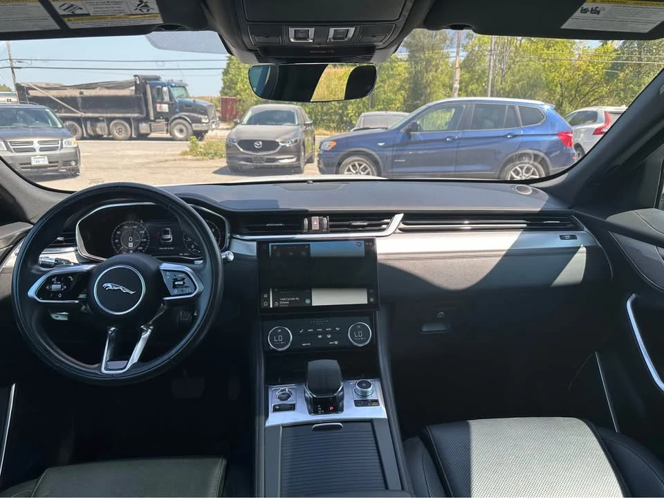 2021 Jaguar F-Pace - Image 13 of 14