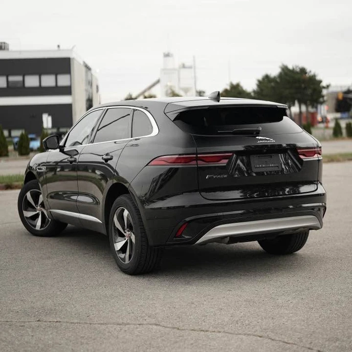 2021 Jaguar F-Pace - Image 10 of 12