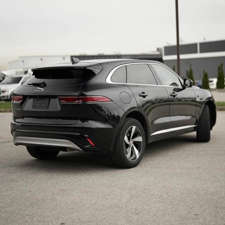 2021 Jaguar F-Pace - Image 7 of 12