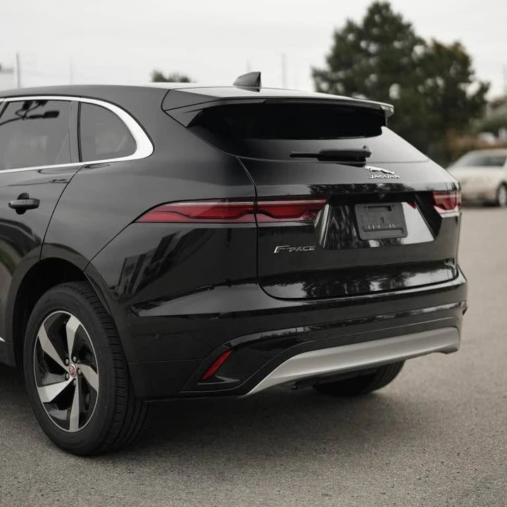 2021 Jaguar F-Pace - Image 9 of 12