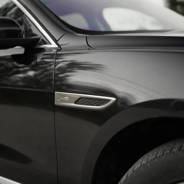 2021 Jaguar F-Pace - Image 4 of 12