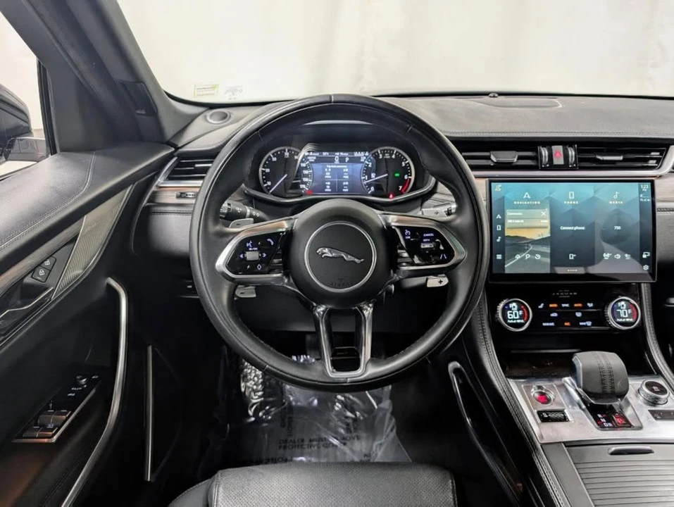 2021 Jaguar F-Pace - Image 2 of 20