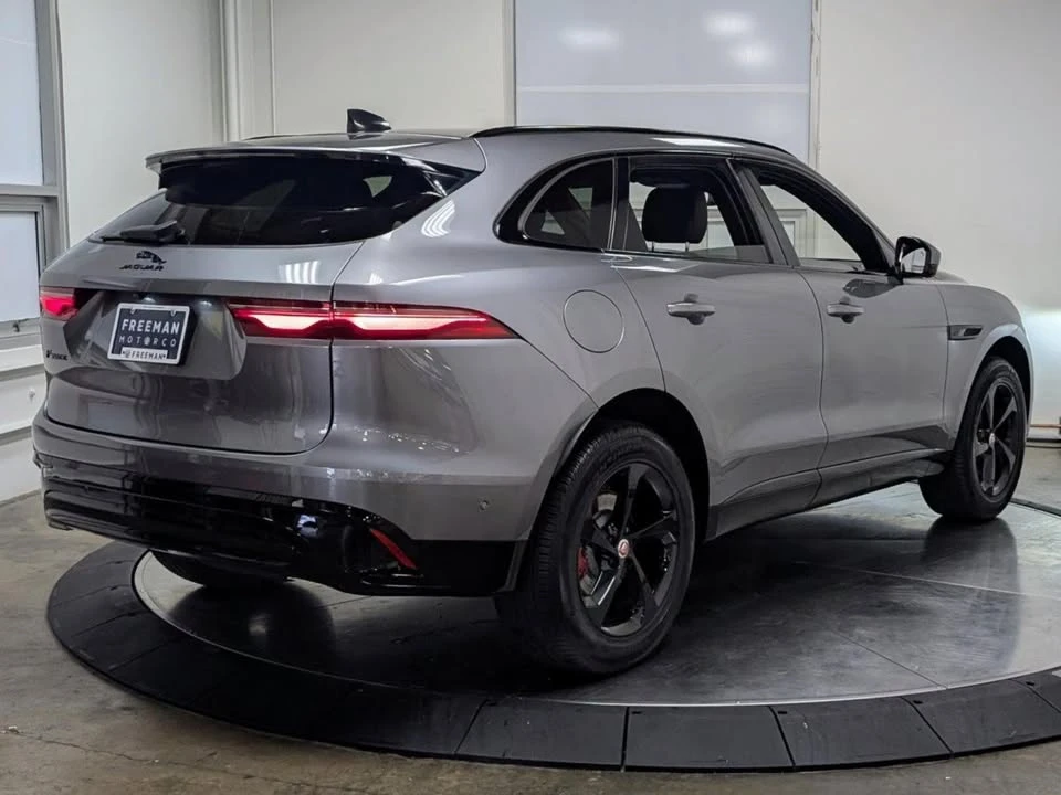 2021 Jaguar F-Pace - Image 8 of 20