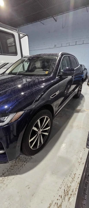 2021 Jaguar F-Pace - Image 3 of 10