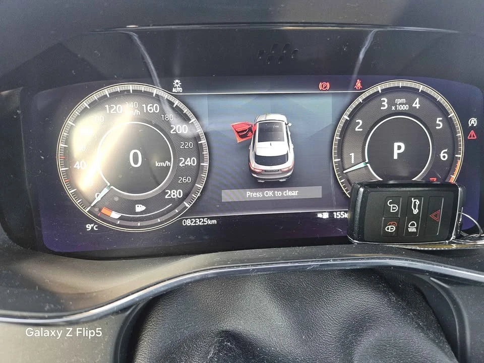 2021 Jaguar F-Pace - Image 10 of 10