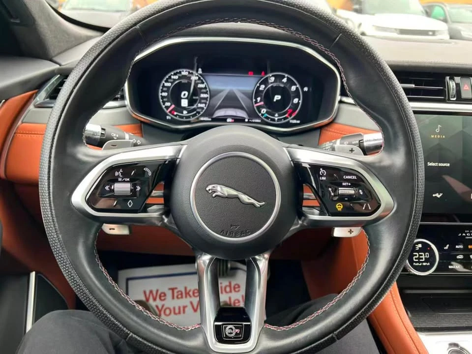 2021 Jaguar F-Pace - Image 10 of 20