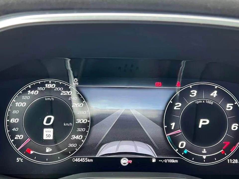 2021 Jaguar F-Pace - Image 9 of 20