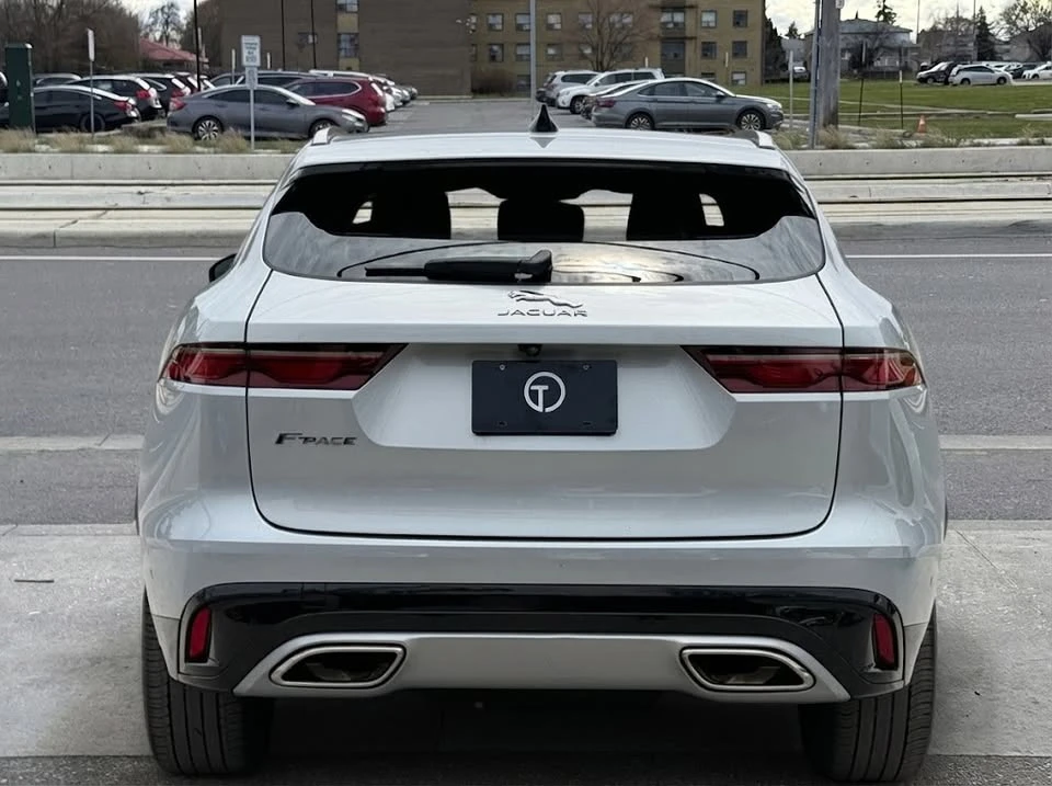 2021 Jaguar F-Pace - Image 11 of 20