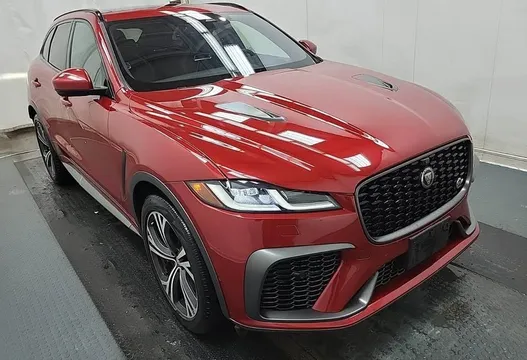 2021 Jaguar F-PACE P550 SVR