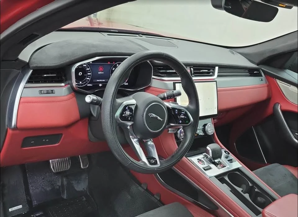 2021 Jaguar F-Pace - Image 3 of 7