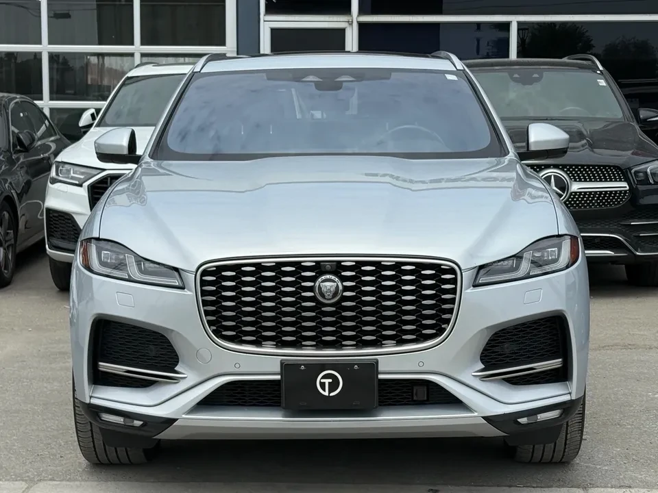 2021 Jaguar F-Pace - Image 7 of 20