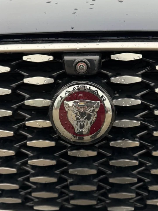 2021 Jaguar F-Pace - Image 2 of 14